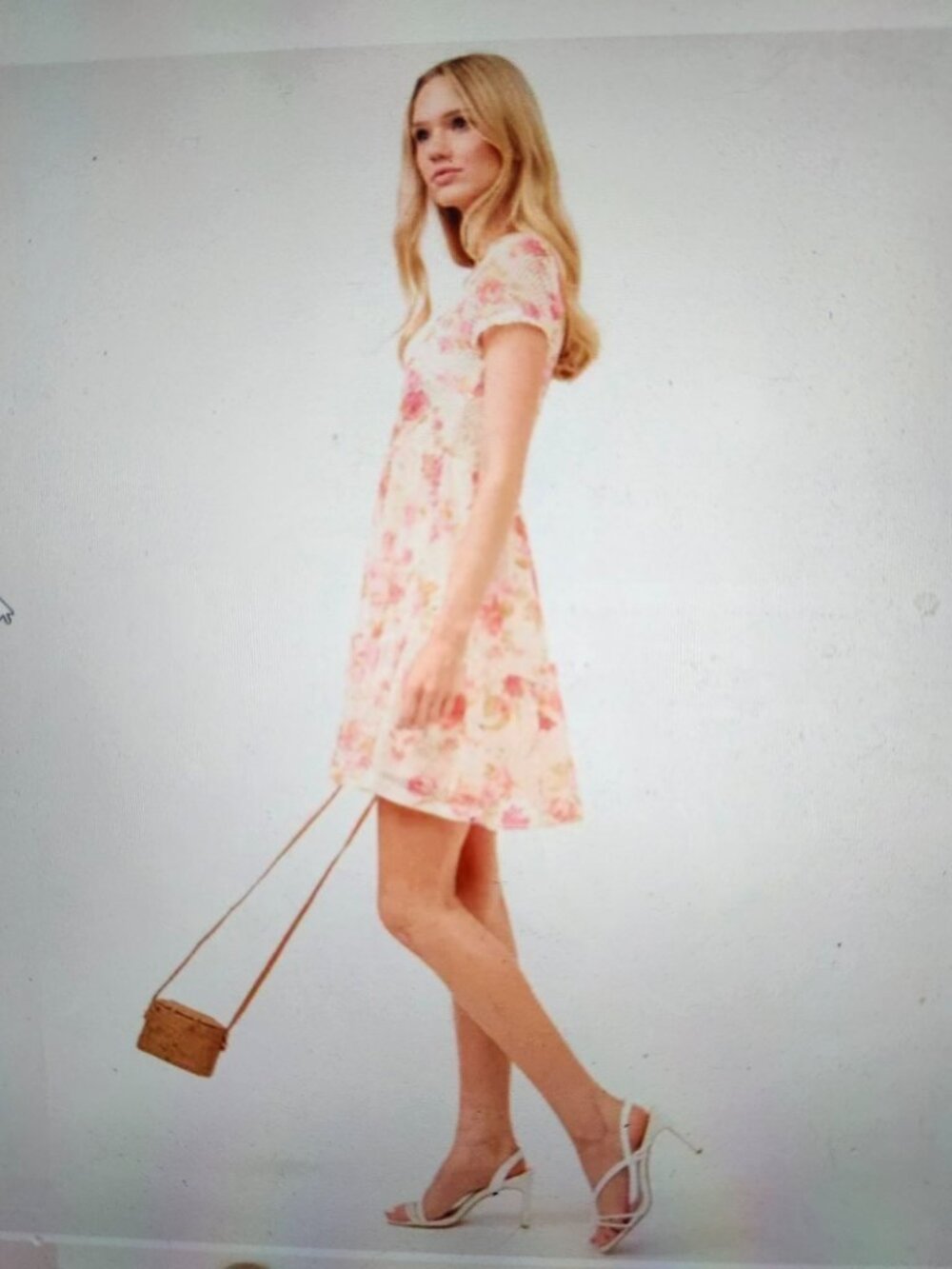 And The Why Women’s Short Sleeve Square Neck Floral Crochet Mini Dress